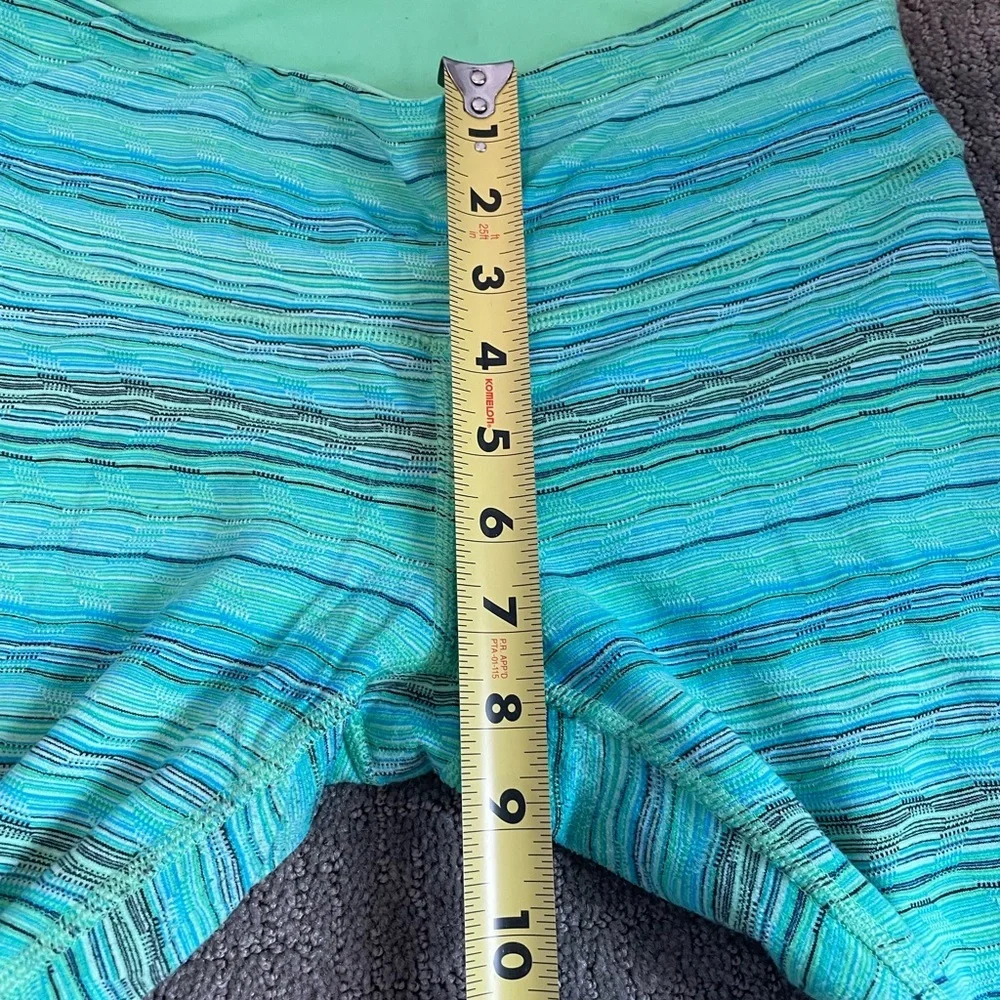 Lululemon Leggings - Picture 12 of 17